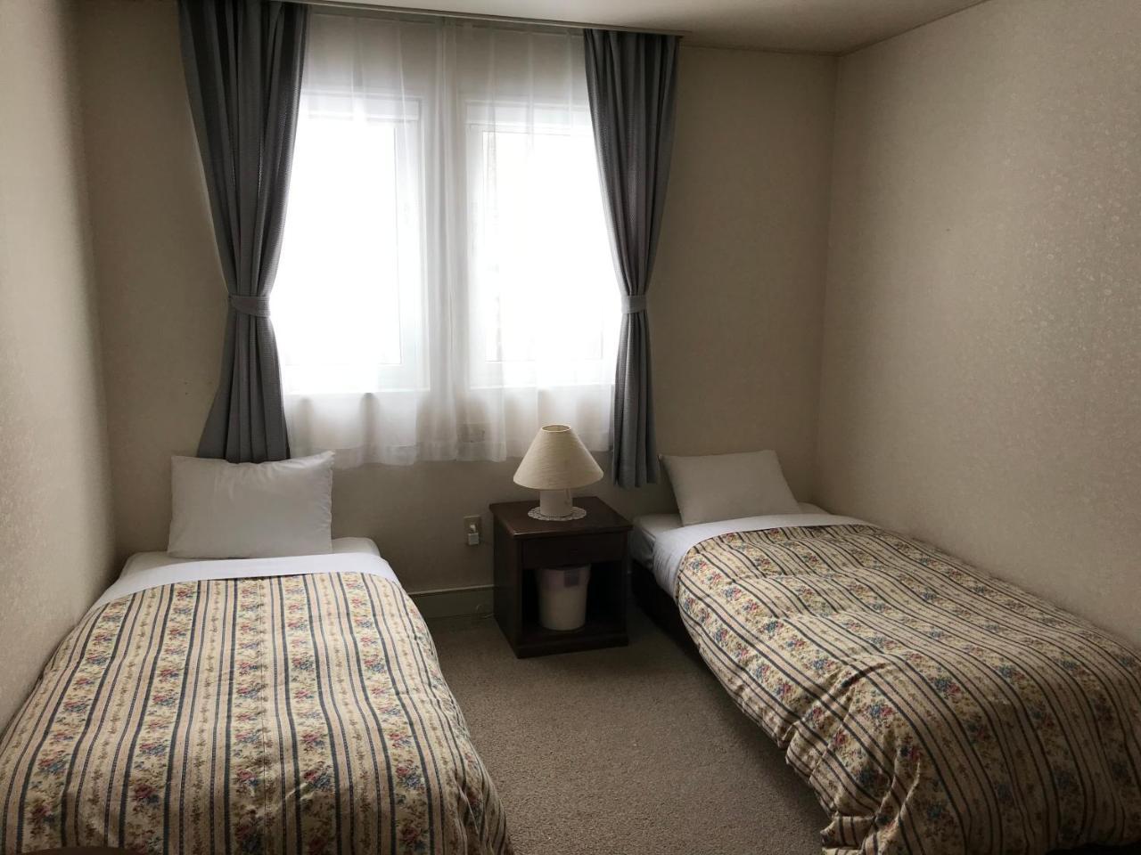 Petit Hotel Kurumi To Milk Татешина Екстериор снимка