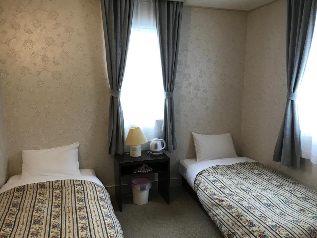 Petit Hotel Kurumi To Milk Татешина Екстериор снимка
